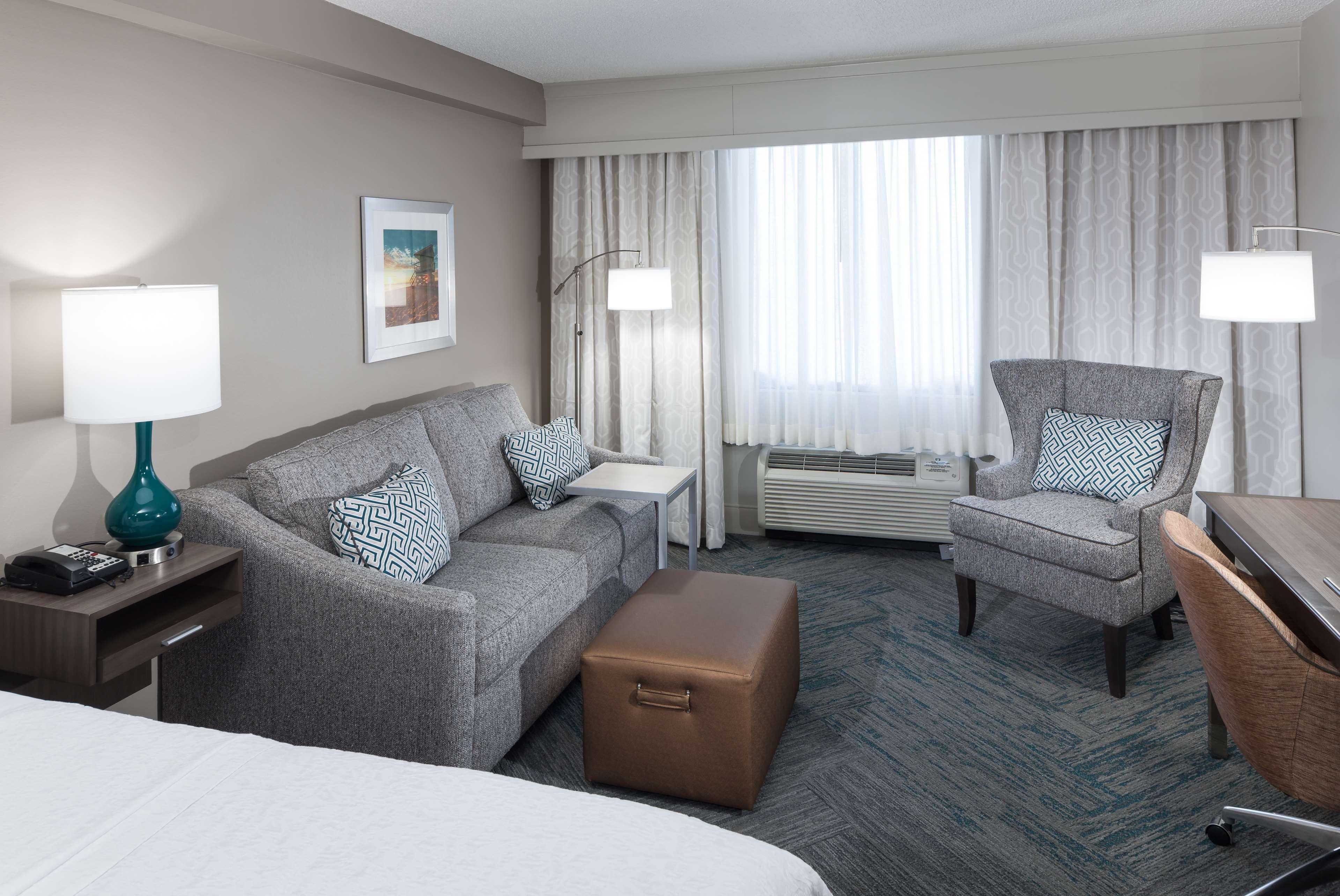 Hampton Inn Fort Lauderdale Downtown Las Olas Area Exterior photo